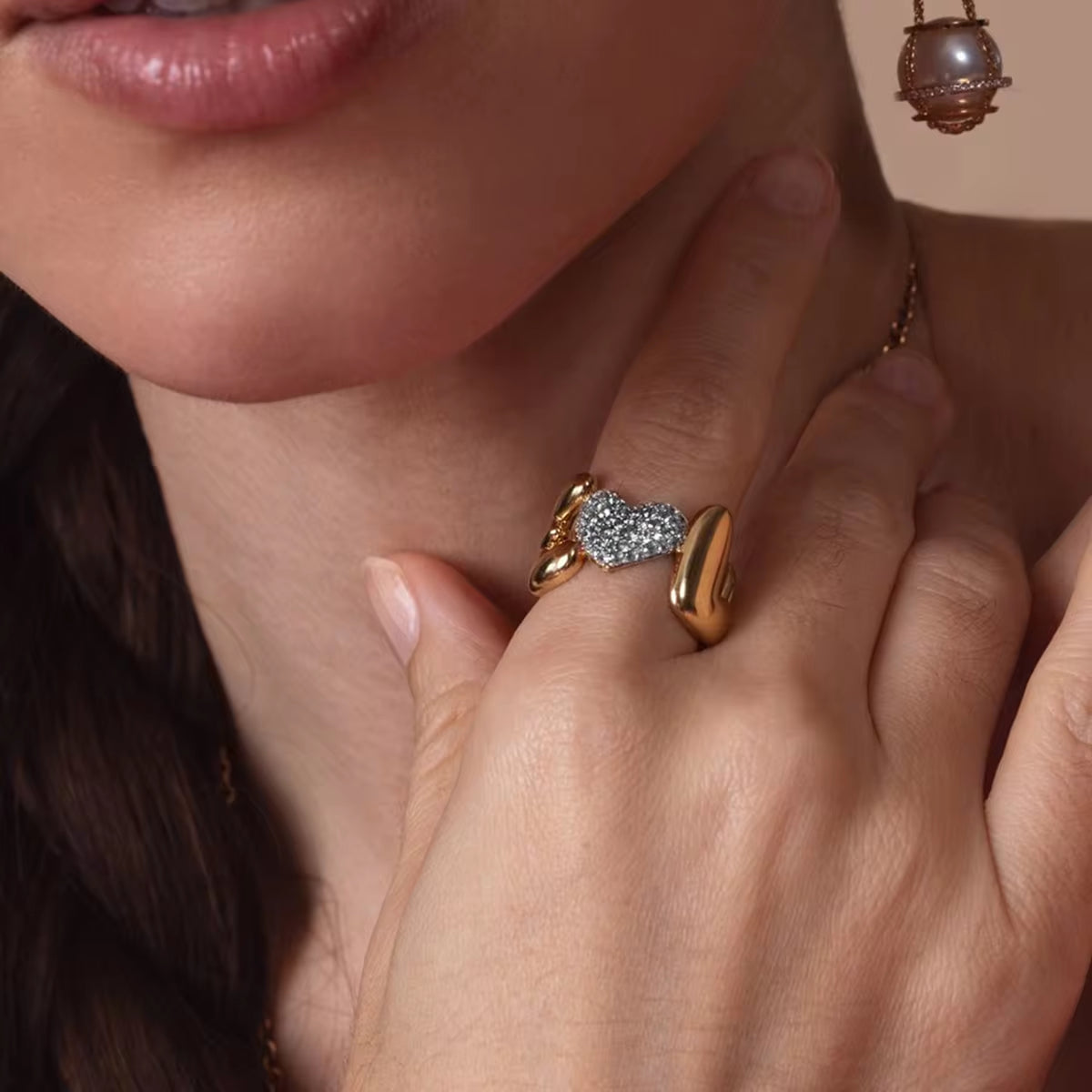 J&D 18K Gold Plated Stainless Steel LOVE Letter Inlaid Crystal Ring