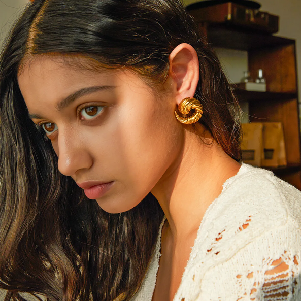 Screenshot2024-06-30at14-54-16J_dJewelryWaterproofStainlessSteelHoopEarringsChunkyHornSpiralTwistedHoopEarring-BuyHoopEarring18kGoldPlatedStainlessSteelHornShapeSpiralEarringsBoucleDO.png