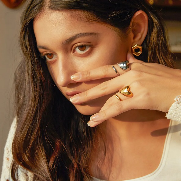 Screenshot2024-06-30at21-07-05J_dFashionMinimalistJewelry18kGoldPlatedRingsForWomenStainlessSteelHeartWrappedOpenRings-BuyFashionJewelryRingsStainlessSteelAdjustableRingsMinimalistJew.png