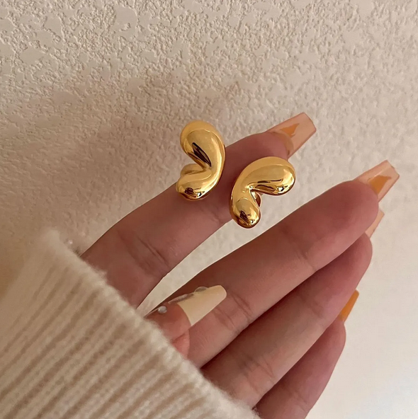 Screenshot_2024-07-10_at_22-52-55_Waterproof_18k_Gold_Plated_Stainless_Steel_High_Polished_Butterfly_Cute_Geometric_Open_Rings_-_Buy_Waterproof_18k_Gold_Plated_Stainless_Steel_High_Po.png