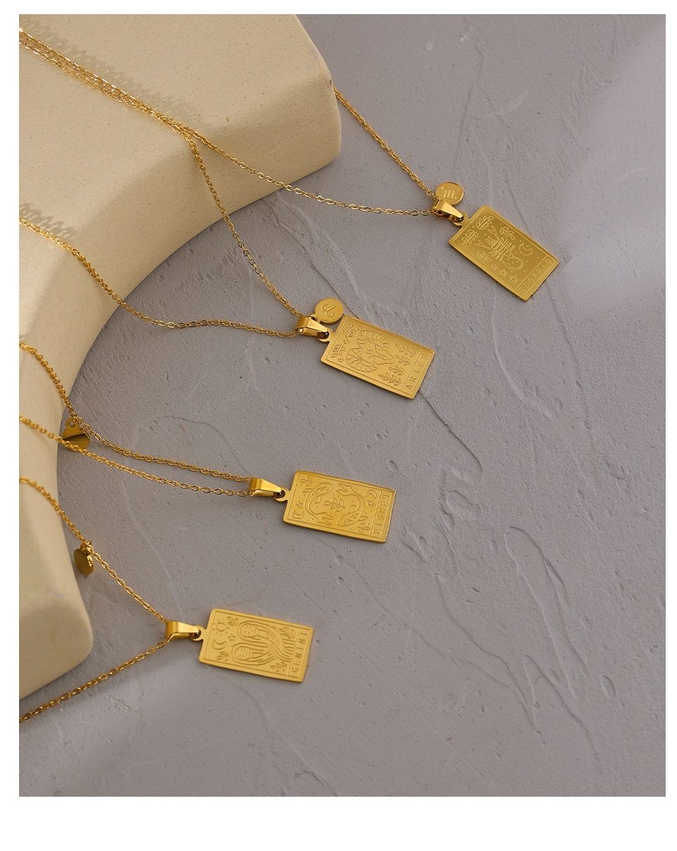 ZODIAC ASTRA CAPRICORN NECKLACE